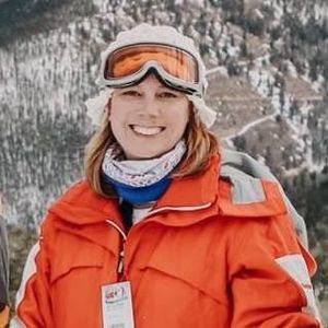 Meet your Posher, Joli